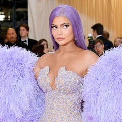 Kylie Jenner says she regrets face fillers