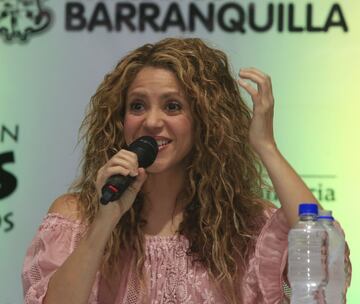 Colombian singer Shakira in Barranquilla, Colombia, during the groundbreaking ceremony for the construction a school supported by her foundation "Pies Descalzos" and the Barca Foundation. - Shakira will give a concert in Bogota on November 3 as part of he