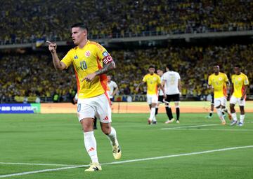 La Selección Colombia goleó 3-0 a Bolivia en el estadio Metropolitano y selló su paso a la Copa del Mundo 2026. Anotaron James, Jhon Córdoba y Juanfer Quintero.