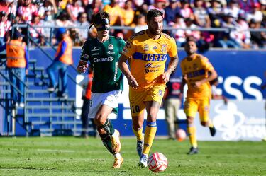 Gignac, entre los mejores 21 goleadores históricos de la Liga MX