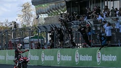 Victoria de ‘Bezz’ en otro show de Acosta y explosión de Márquez