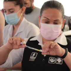 ¿Qué vacuna contra el Covid-19 aplicará la CDMX a las personas de 18 a 29 años?