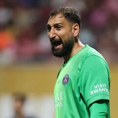 Donnarumma descoloca al PSG