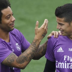 Marcelo, con gripe, y James, con molestias, se quedan en Madrid