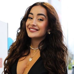 Marina Rivers sorprende al caminar descalza por Tokio: ¿por qué sus calcetines casi no se ensuciaron?