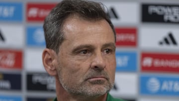 Diego Cocca, director técnico de la Selección Mexicana de Fútbol, en conferencia de prensa antes de enfrentar a Surinam.