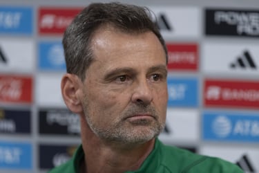 Hugo Sánchez claims that he would win the World Cup as Mexico manager