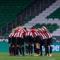 Aprobados y suspensos del Athletic: el golazo de Raúl García y Simón bajo palos