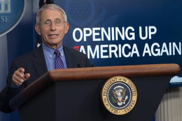 Washington (United States Of America), 16/04/2020.- National Institute of Allergy and Infectious Diseases (NIAID) Director Anthony Fauci speaks during a news briefing with members of the Coronavirus Task Force at the White House, in Washington, DC, USA, 1