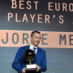 Mendes: "Cristiano me dijo que quería irse a la Juve desde enero"