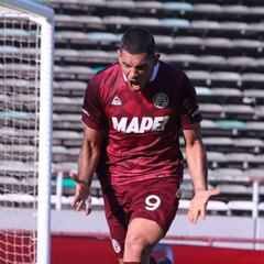 Lanús le ganó a Aldosivi y llegó a la punta del campeonato