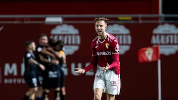 Narro tuvo dos claras ocasiones ante el Algeciras CF.