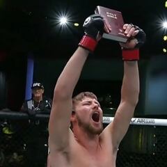 Bryce Mitchell cree que peleará contra una persona poseída