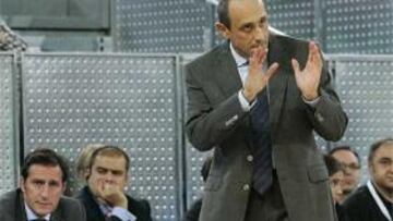 <b>Ettore Messina</b>.