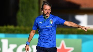 Mancini: "No puedes pensar que vas a ganar una Eurocopa o un Mundial dominando"