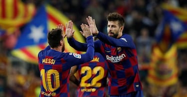 New deal for Gerard Piqué puts spotlight on Sergio Ramos