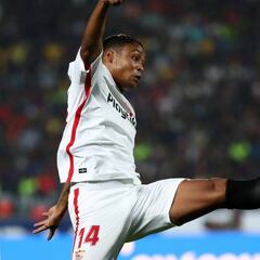 Muriel juega 45 minutos en triunfo de Sevilla en UEL