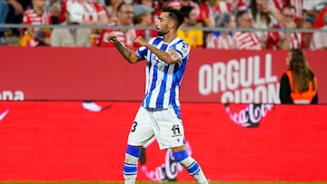 Brais Méndez celebra un gol anotado ante el Girona en Montilivi.