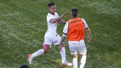 Valencia aleja a La Serena del peligro y complica a la U