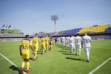 Te traemos las mejores imágenes del duelo entre Pumas y América en el Clásico Capitalino.
