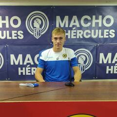 Manu Garrido: "Espero aportar mi fuerza al Hércules"