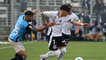 Futbol, Colo Colo vs Huachipato
Fecha 18, Liga de Primera 2025
El jugador de Colo Colo Francisco Marchant, derecha, disputa el balon contra Antonio Castillo de Huachipato durante un partido de primera division disputado en el estadio Monumental en Santiago, Chile.
03/08/2025
Jonnathan Oyarzun/Photosport
Football, Colo Colo vs Huachipato
18th turn, First Division League 2025
Colo Colo player Francisco Marchant, right, vies for the ball against Antonio Castillo of Huachipato during a first division match at the Monumental stadium in Santiago, Chile.
03/08/2025
Jonnathan Oyarzun/Photosport