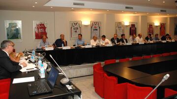 ACB: subir ser¨¢ m¨¢s barato pero se complica la Liga de 16