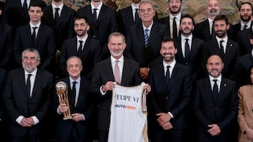 El Rey Felipe VI recibe al Real Madrid en la Zarzuela.