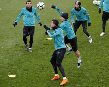 El Madrid entrena con todo esperando al Girona