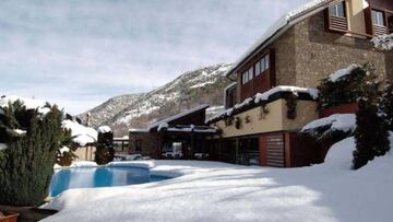 Descansa en las alturas en un paraje natural como el Pirineo en un hotel con spa