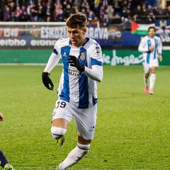 Gastón Valles, el héroe inesperado