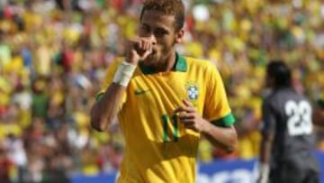 Neymar festeja su gol con la selección canarinha frente a Bolivia del pasado 6 de abril.