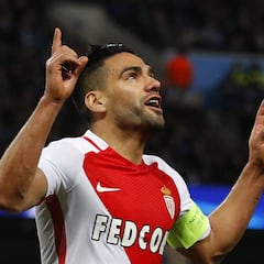 Mónaco, Juventus, River... Clubes que recuperaron colombianos