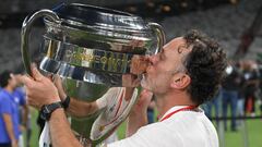 Récord para Milito: gana su primer título en tres partidos