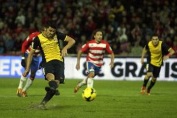 El segundo gol del Atlético también fue de penalti. Villa 0-2.