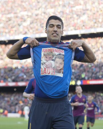 Luis Suárez celebrando el gol 2-0 de penalti 