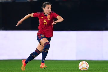 Ivana Andrés Sanz es una futbolista española que juega como defensa en la sección femenina del Real Madrid Club