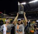 Bumgarner y Sandoval dan a San Francisco el campeonato