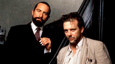 Un joven Mickey Rourke ya despreciaba a uno de los mejores actores de la historia: “Le miro directo al culo”