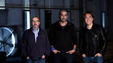 Jaume Roures, Fernando Le&oacute;n de Atanoa y Javier Bardem al set de rodatge d&#039;&#039;El Buen Patr&oacute;n&#039;. (Horitzontal)