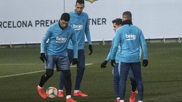 Suárez, entre la racha goleadora y el cuidado a su rodilla