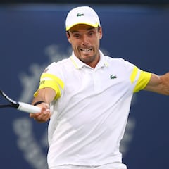 La insólita frialdad de Sinner le corta el paso a Bautista