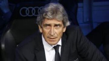 Todo apunta a que el técnico del Málaga no seguirá la próxima temporada.