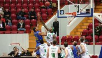 Walter Tavares, durante el encuentro contra el Unics Kaz&aacute;n. El caboverdiano domin&oacute; a los rusos y acab&oacute; con 30 de valoraci&oacute;n.