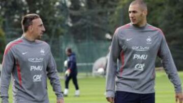 Benzema y Ribéry irán a juicio por prostitución de menores