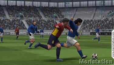 PES 5 en imágenes para PSP