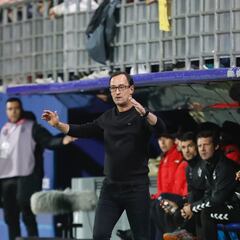 Etxeberria: “Tenemos nivel y futbolistas para jugar mejor”