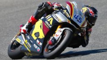 Scott Redding lideró el viernes en Le Mans.