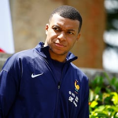 ¿Qué impuestos pagan los futbolistas y grandes fortunas en Europa? La tributación de cada país