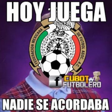 Chicharito salvó la noche del 'Tri' y se llevó los memes contra Chile
